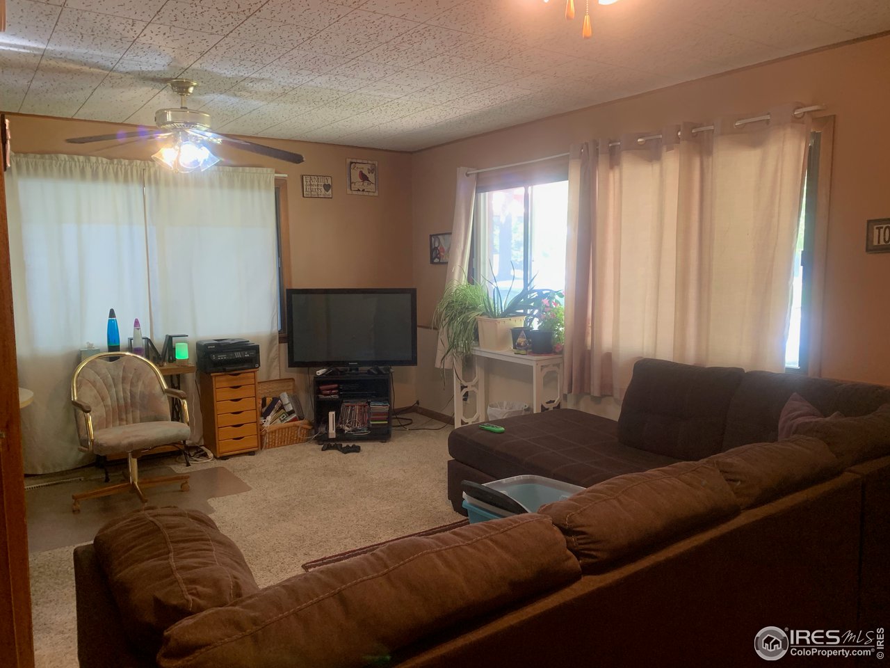 216 Filbert Street Wray, CO 80758 - Photo 3 of 7 Living room