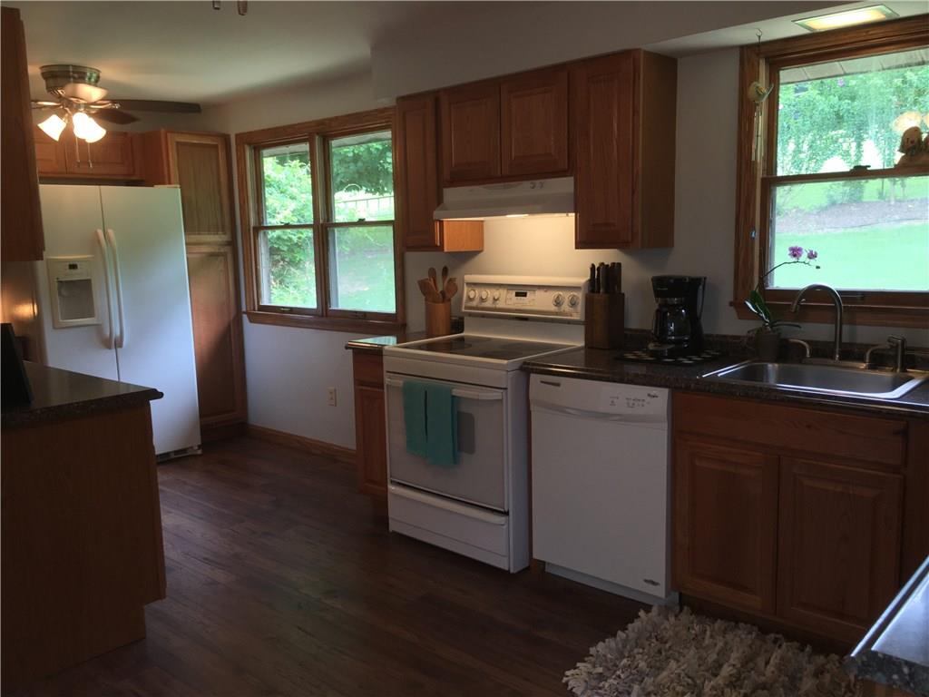 102 McGinley Road Chicora, PA 16025 - Photo 3 of 25 Gallery Image 3