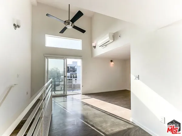 $2,995 | 4980 South Centinela Avenue, Unit 7, Los Angeles, CA 90066