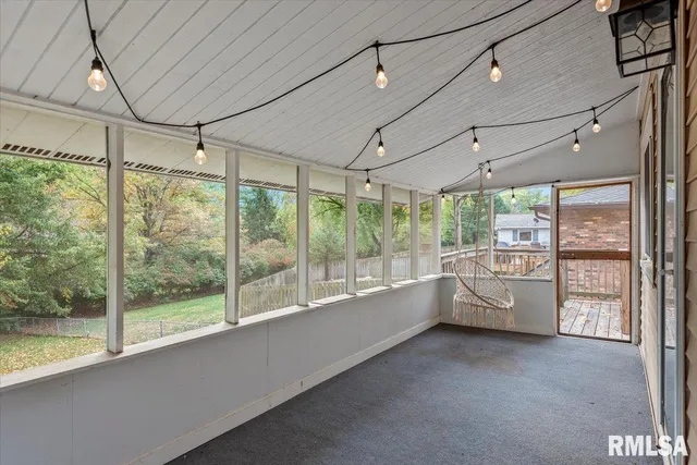 $280,000 | 112 Deer Creek Road, Rochester, IL 62563