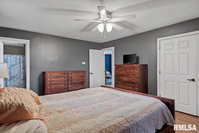 $280,000 | 112 Deer Creek Road, Rochester, IL 62563