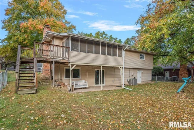 $280,000 | 112 Deer Creek Road, Rochester, IL 62563