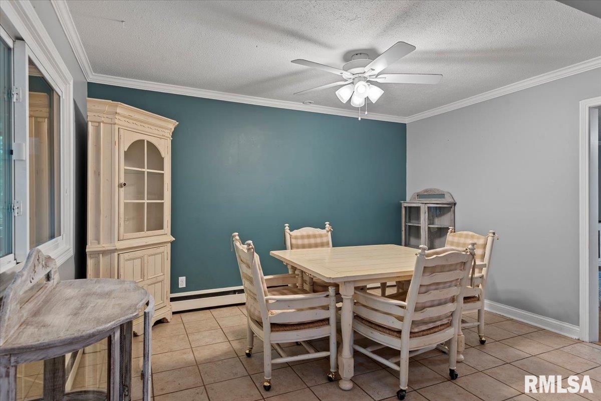 112 Deer Creek Road Rochester, IL 62563 - Photo 9 of 37