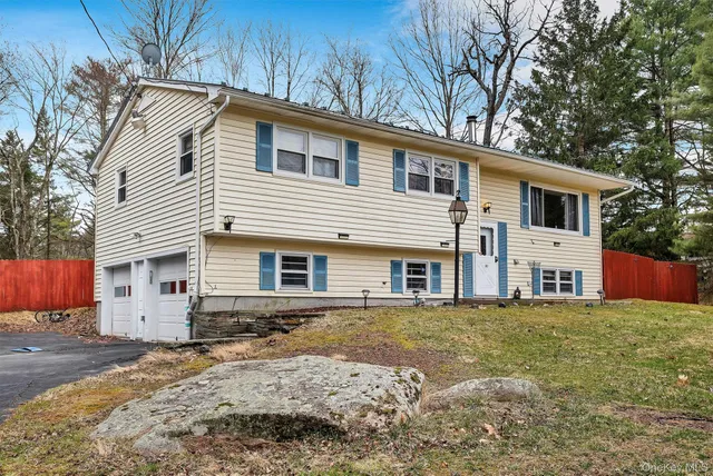 $2,400 | 10 Hanover Drive, Monticello, NY 12701
