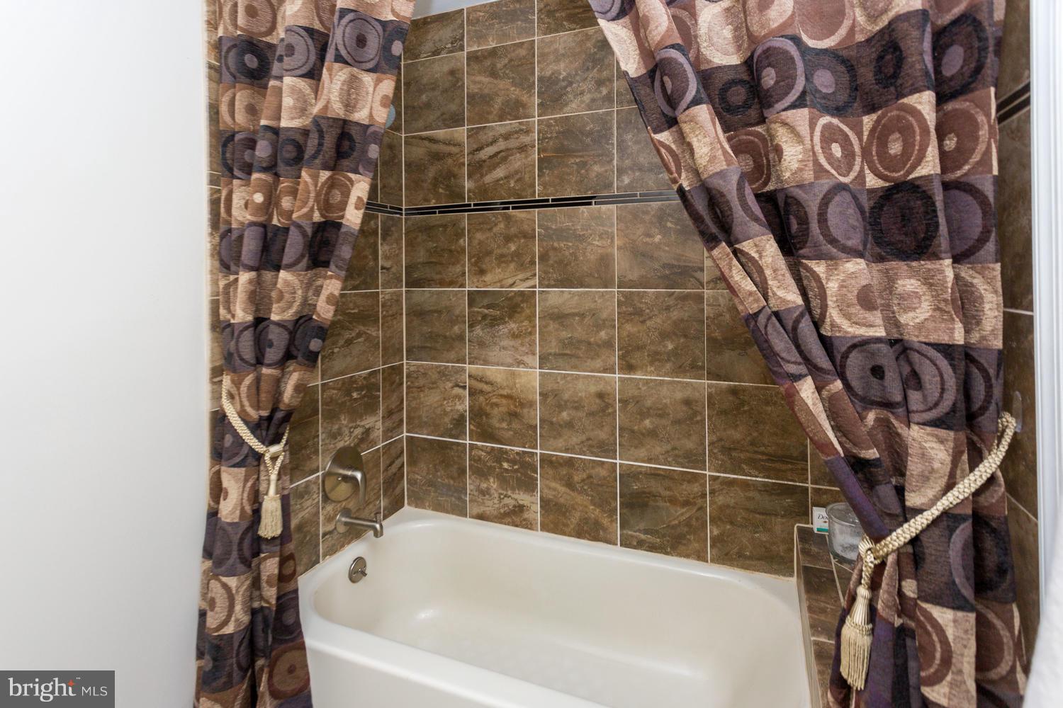 617 Bridle Road Glenside, PA 19038 - Photo 23 of 35 Bathroom