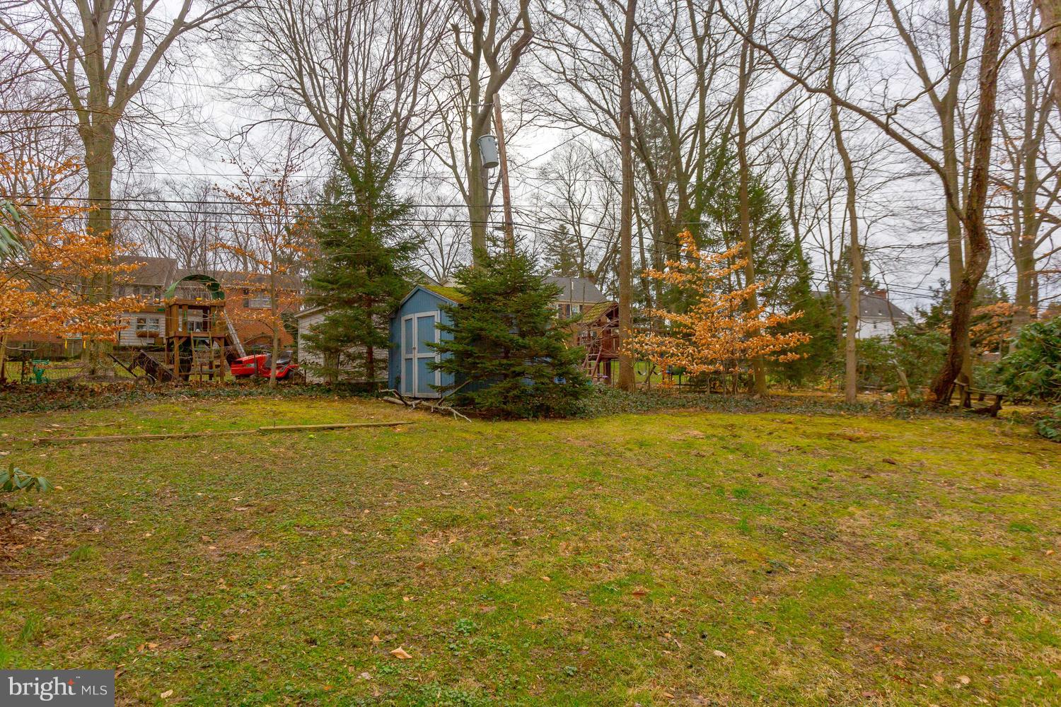 617 Bridle Road Glenside, PA 19038 - Photo 32 of 35 Back View