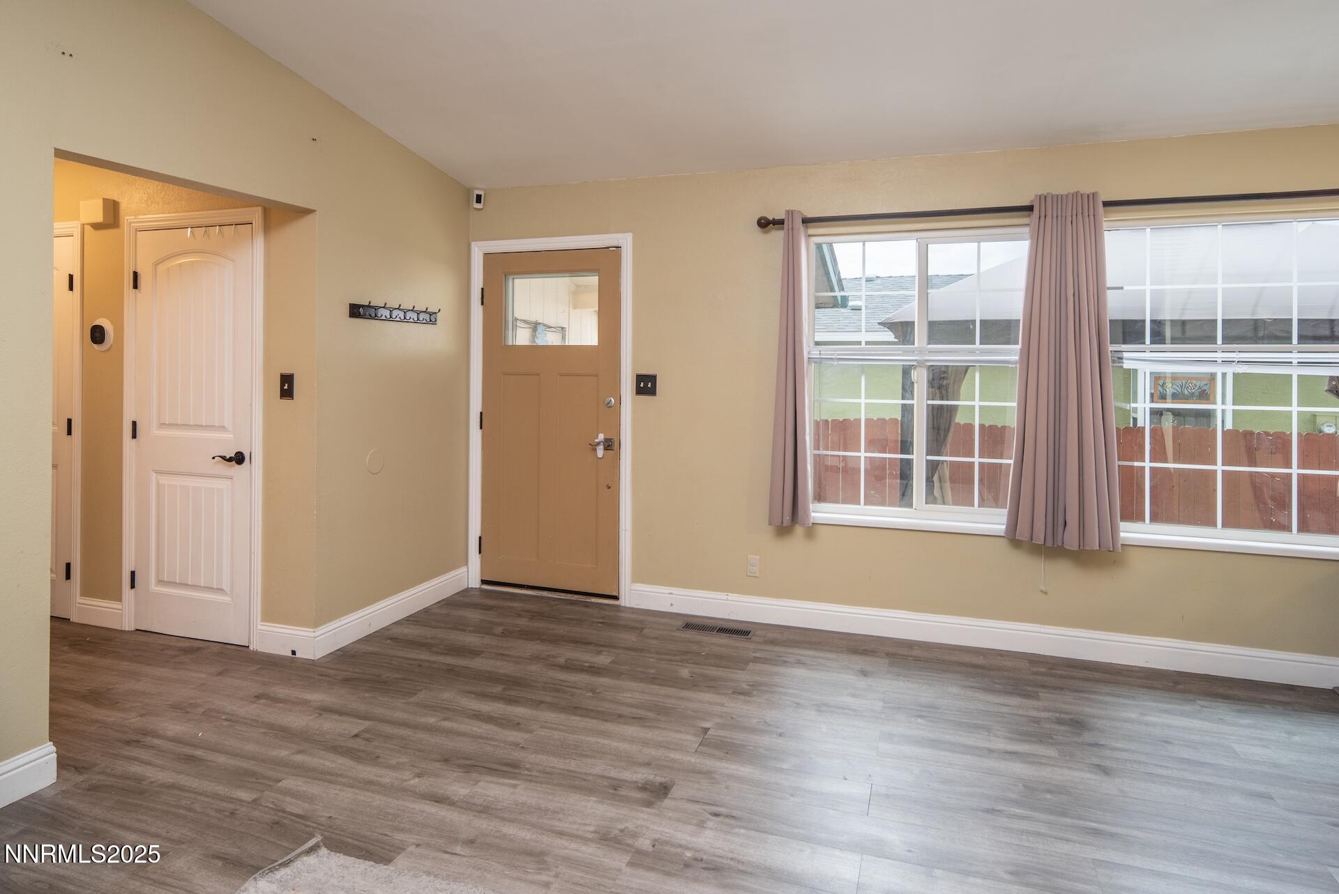 2920 Harding Circle Reno, NV 89503 - Photo 13 of 26 2920HardingCirHIGHRES11