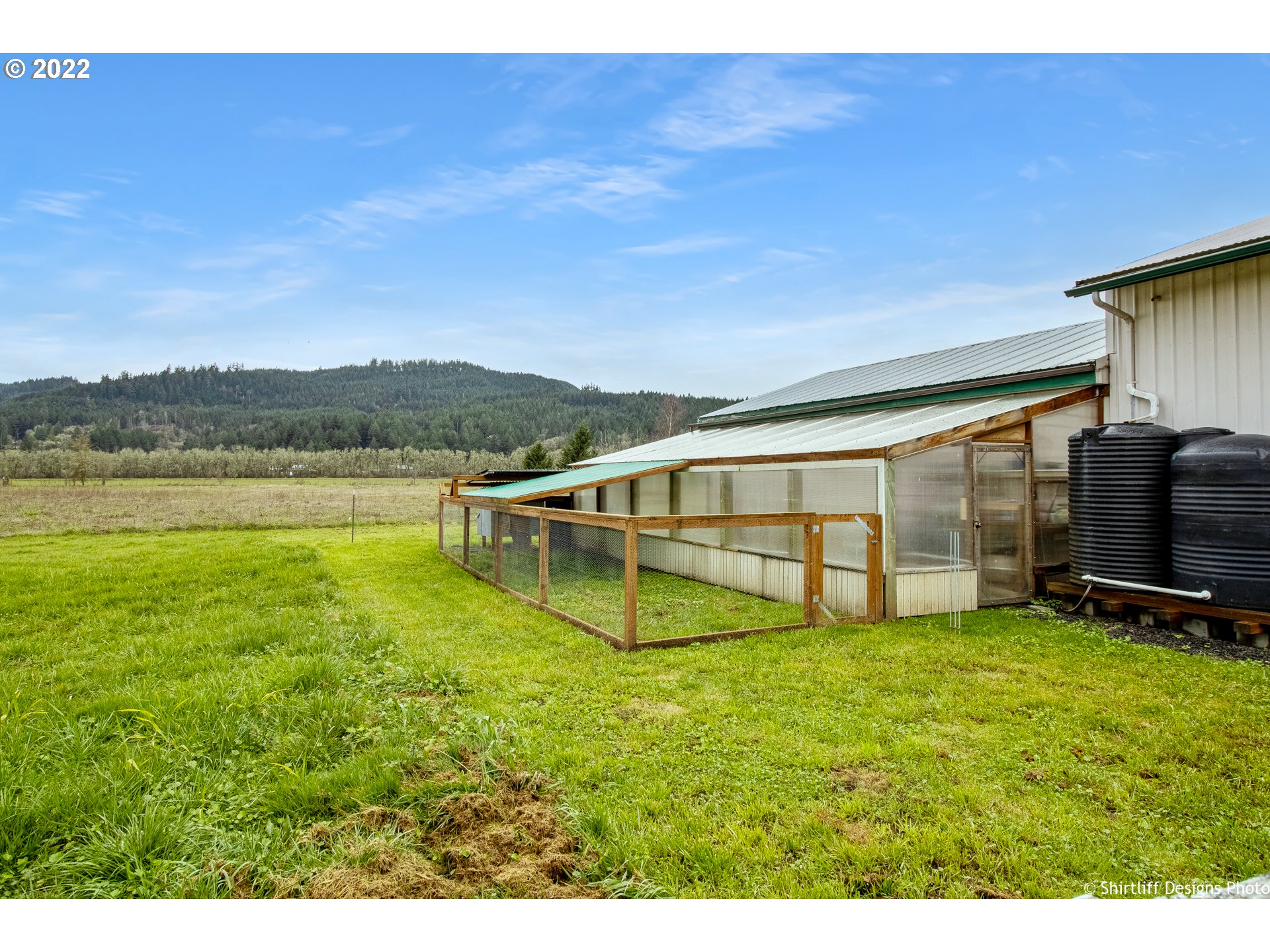 90818 Marcola Road Springfield, OR 97478 - Photo 30 of 32 a view of a house with a yard