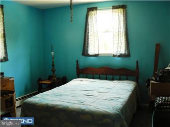 79 Gridiron Road Levittown, PA 19057 - Photo 8 of 10 Bedroom