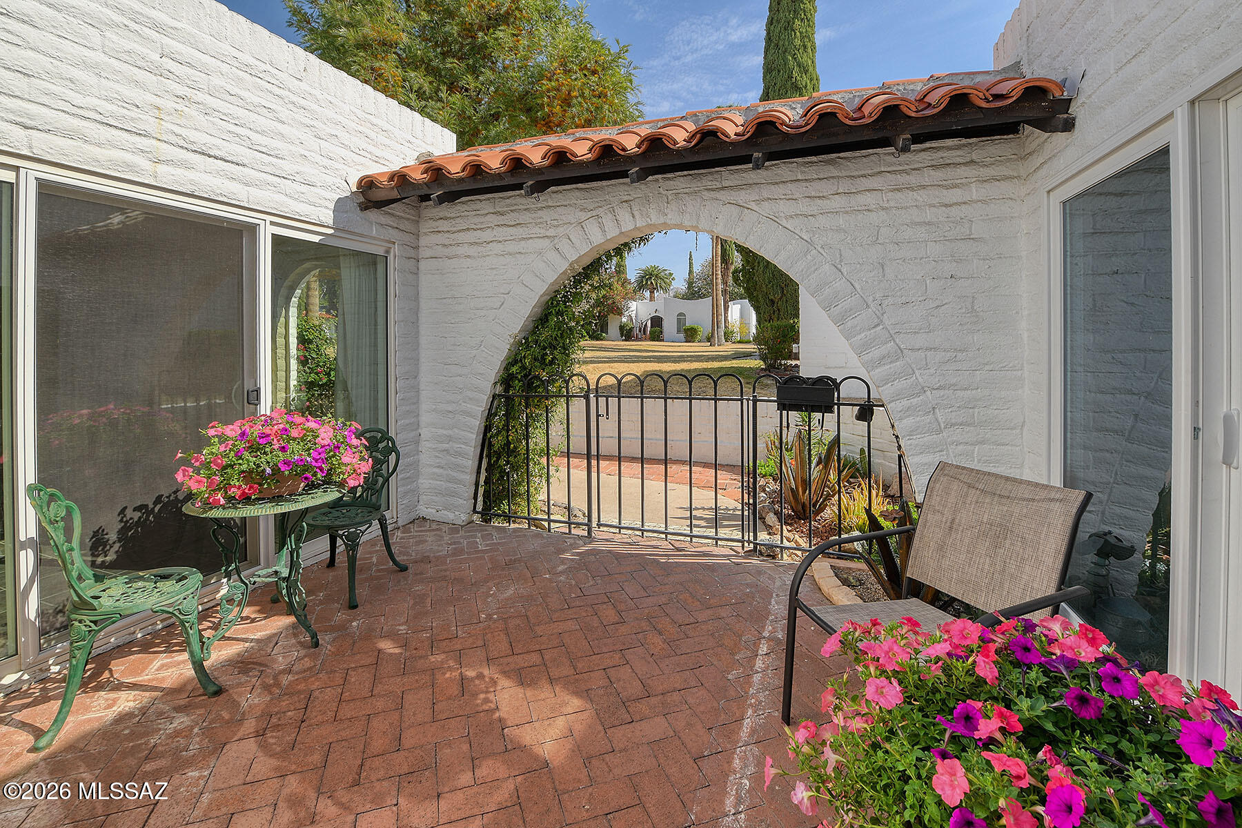719 West Las Lomitas Road Tucson, AZ 85704 - Photo 10 of 44 a view of outdoor space yard and patio