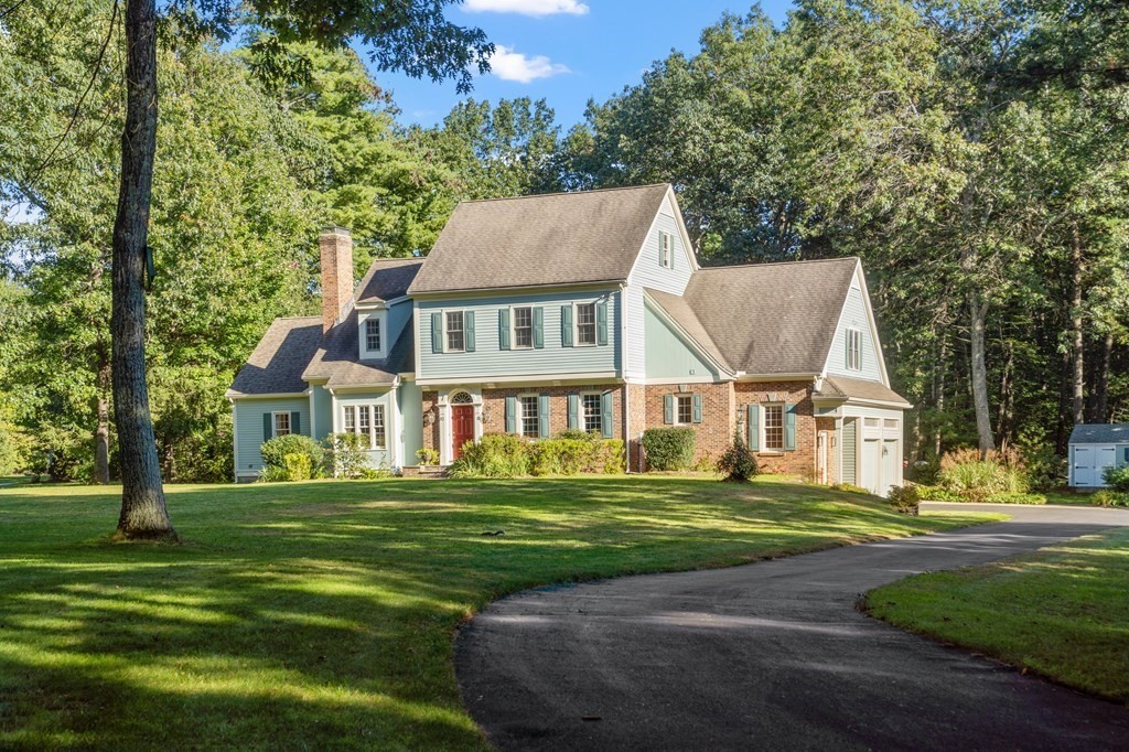 93 Fox Run Road Bolton, MA 01740 - Photo 1 of 34