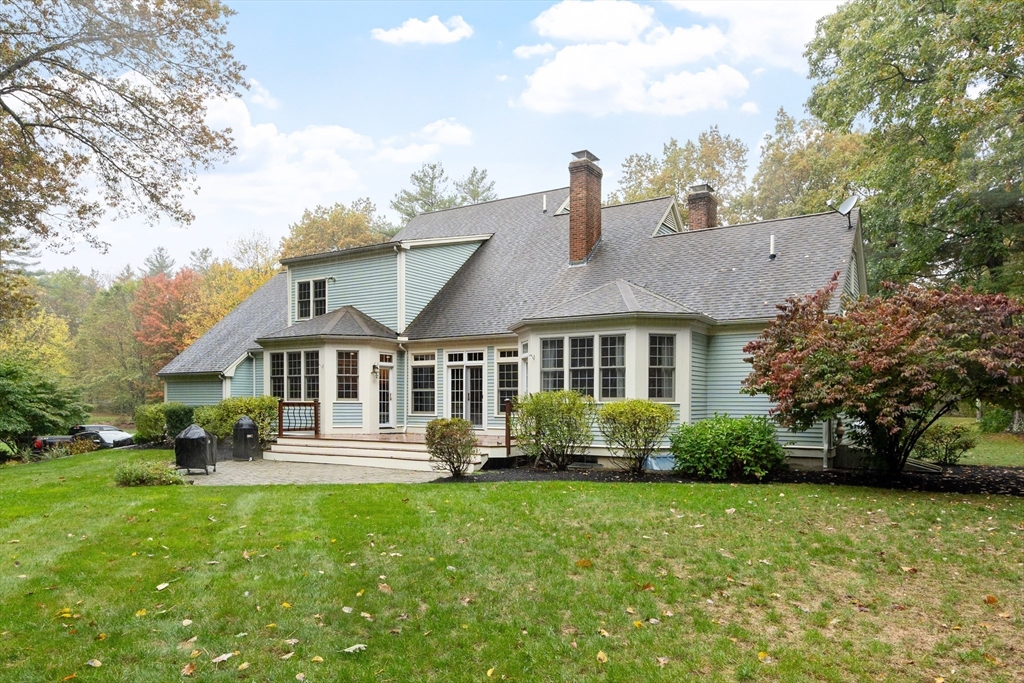 93 Fox Run Road Bolton, MA 01740 - Photo 31 of 34