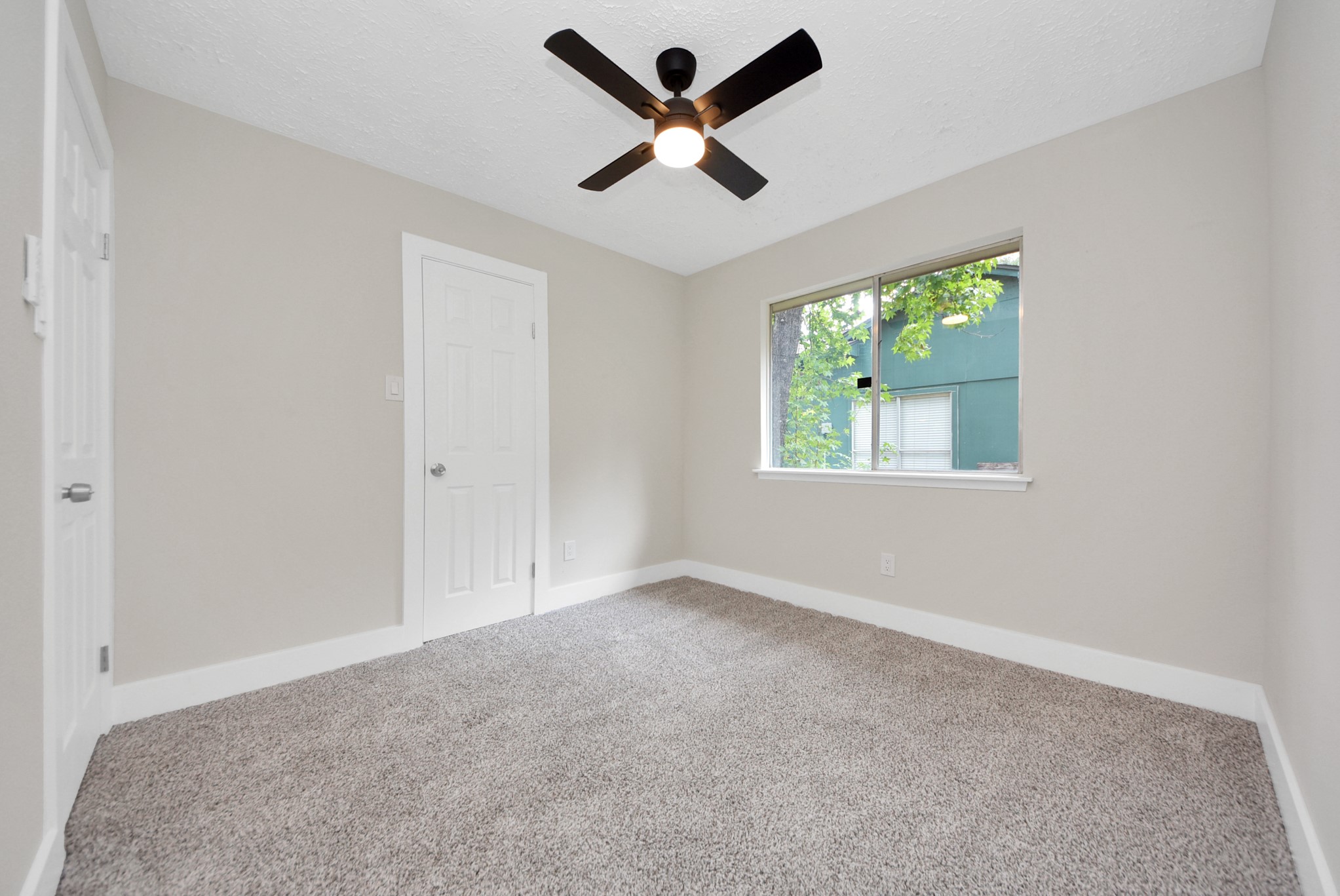 4619 Whispering Rock Lane Spring, TX 77388 - Photo 19 of 27 Gallery Image 19