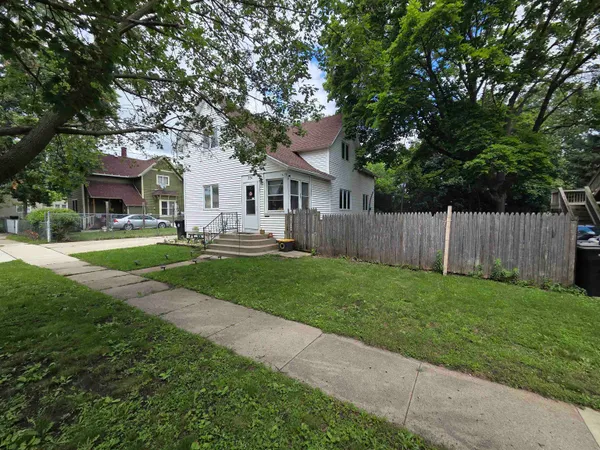 $169,900 | 751 Elm Street, Beloit, WI 53511
