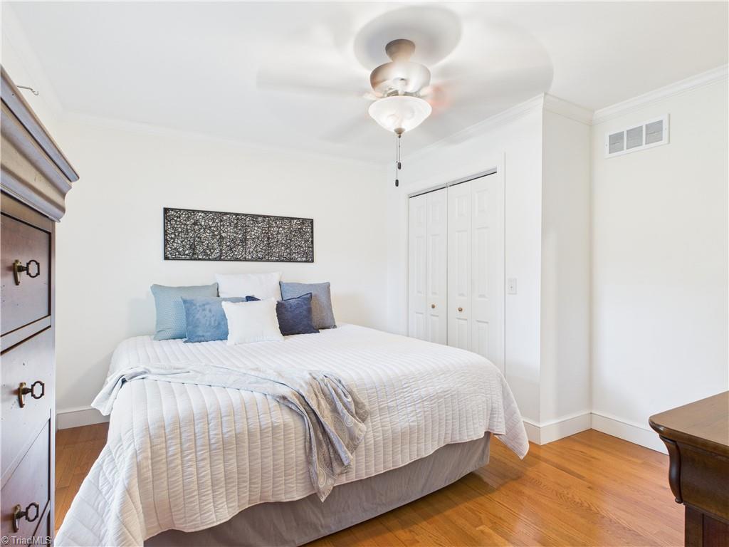 4208 Aberdare Drive High Point, NC 27265 - Photo 23 of 33