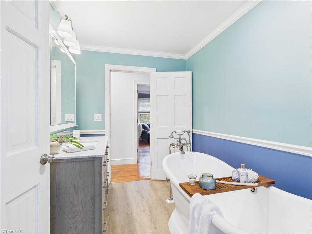 4208 Aberdare Drive High Point, NC 27265 - Photo 24 of 33