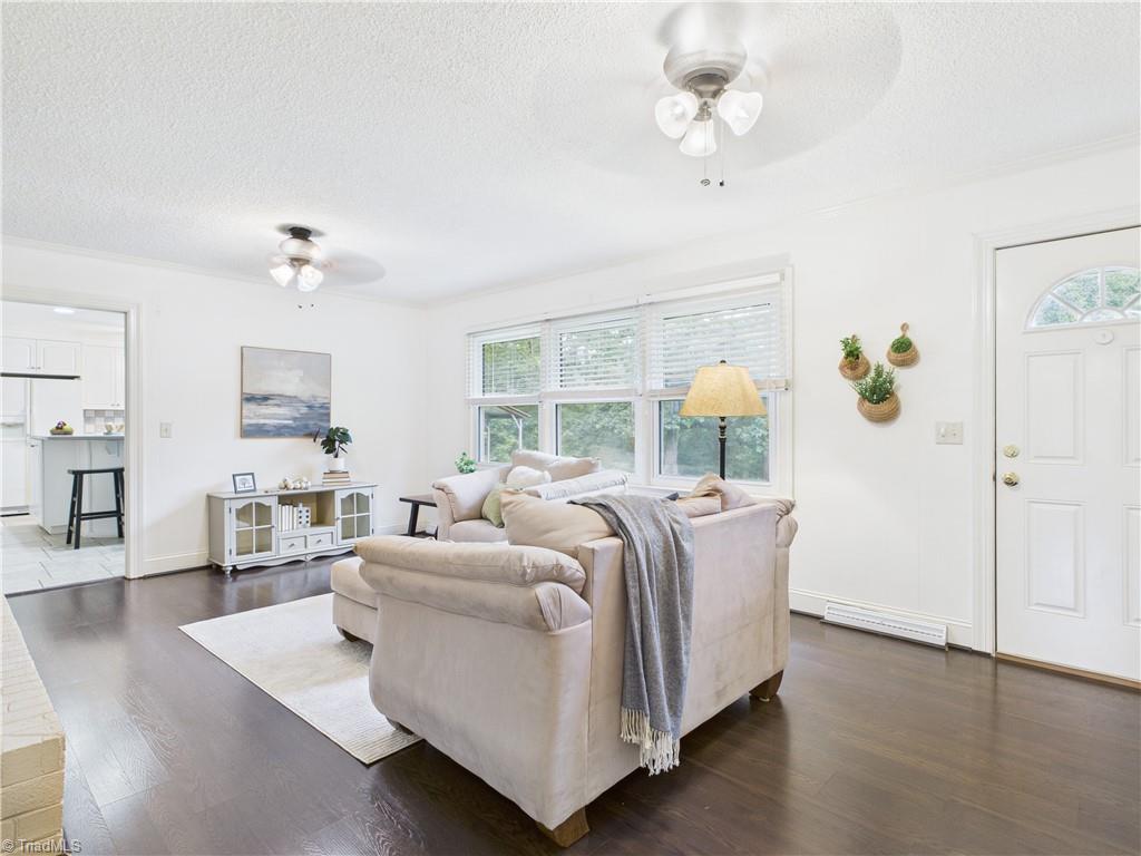 4208 Aberdare Drive High Point, NC 27265 - Photo 31 of 33