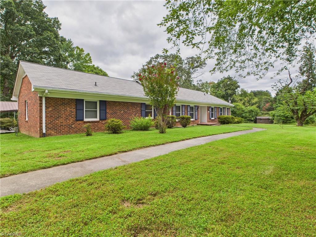 4208 Aberdare Drive High Point, NC 27265 - Photo 33 of 33