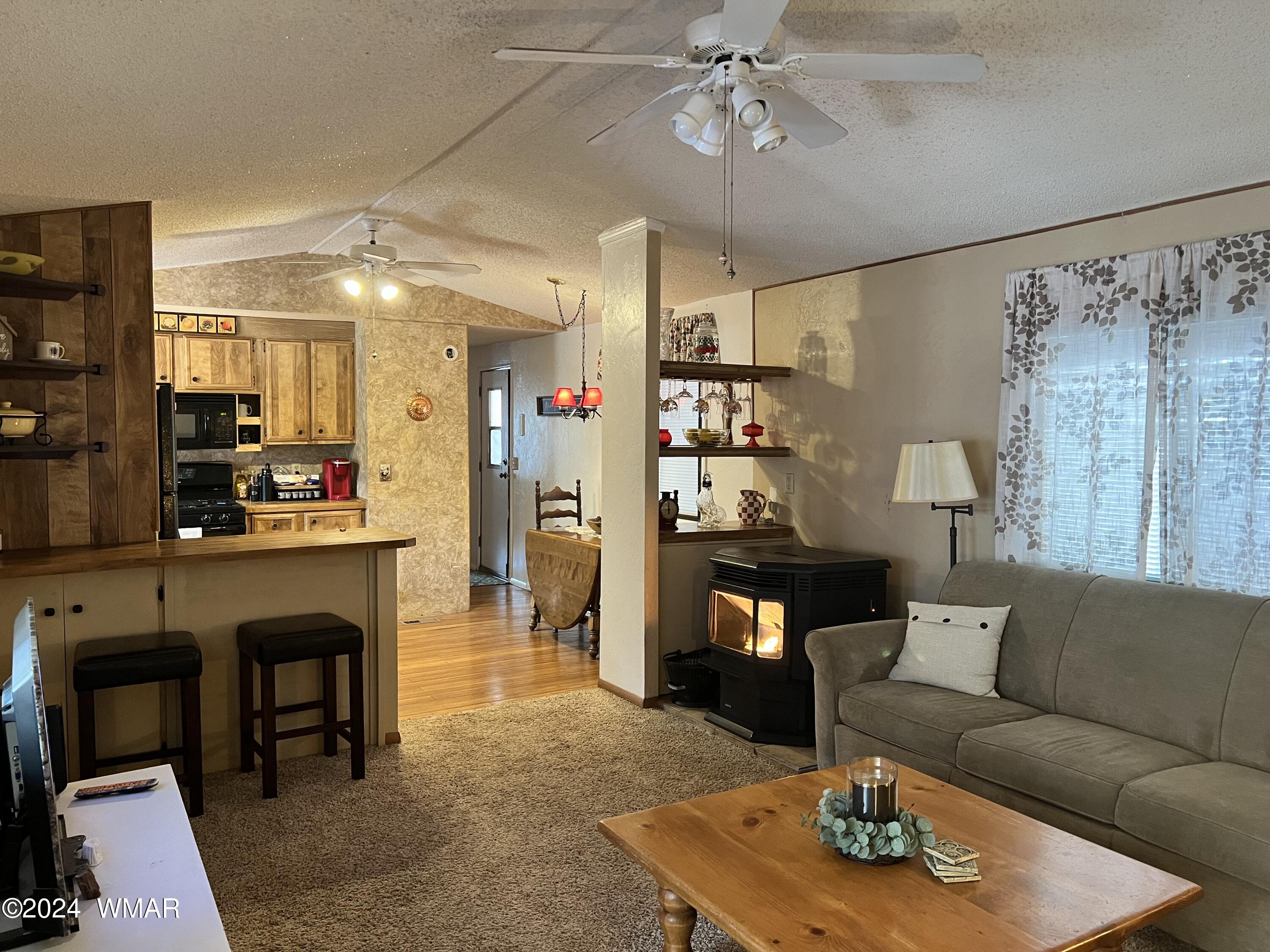3869 South White Mountain Road Show Low, AZ 85901 - Photo 9 of 23