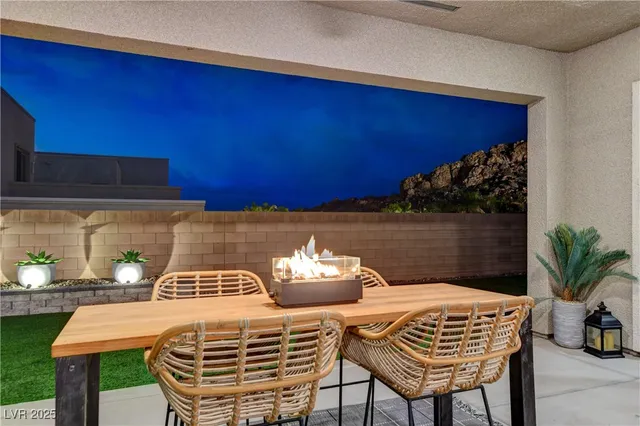 $4,565 | 746 Horizon Canyon Drive, Henderson, NV 89052