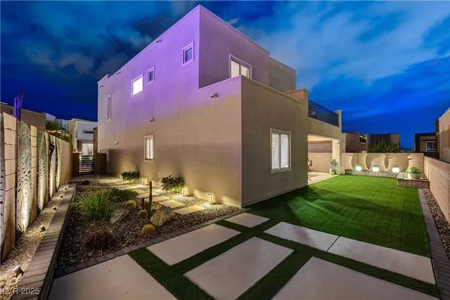 $4,565 | 746 Horizon Canyon Drive, Henderson, NV 89052