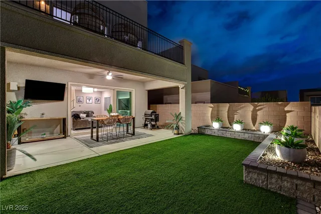 $4,565 | 746 Horizon Canyon Drive, Henderson, NV 89052