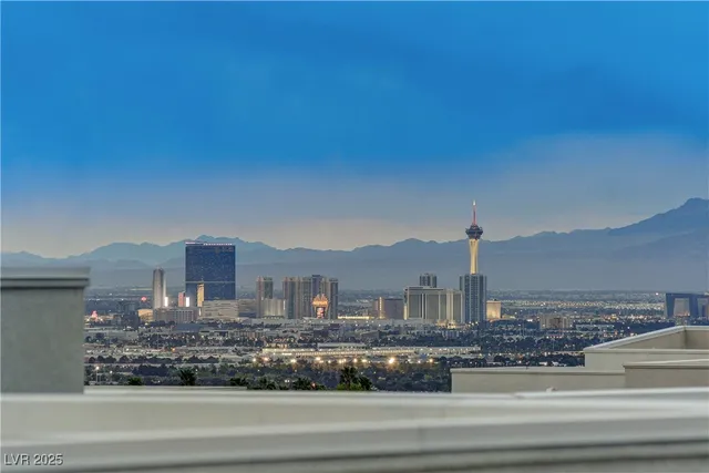 $4,565 | 746 Horizon Canyon Drive, Henderson, NV 89052