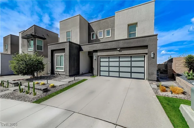 $4,565 | 746 Horizon Canyon Drive, Henderson, NV 89052