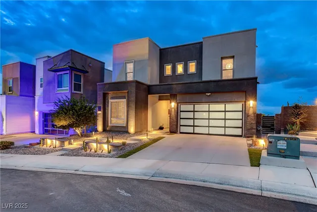 $4,565 | 746 Horizon Canyon Drive, Henderson, NV 89052