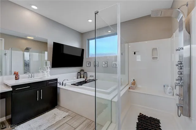 $4,565 | 746 Horizon Canyon Drive, Henderson, NV 89052