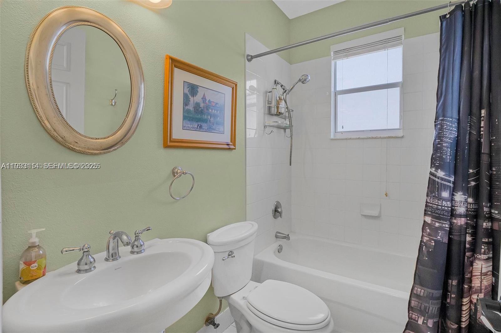 8934 Southwest 206th Street Cutler Bay, FL 33189 - Photo 8 of 31