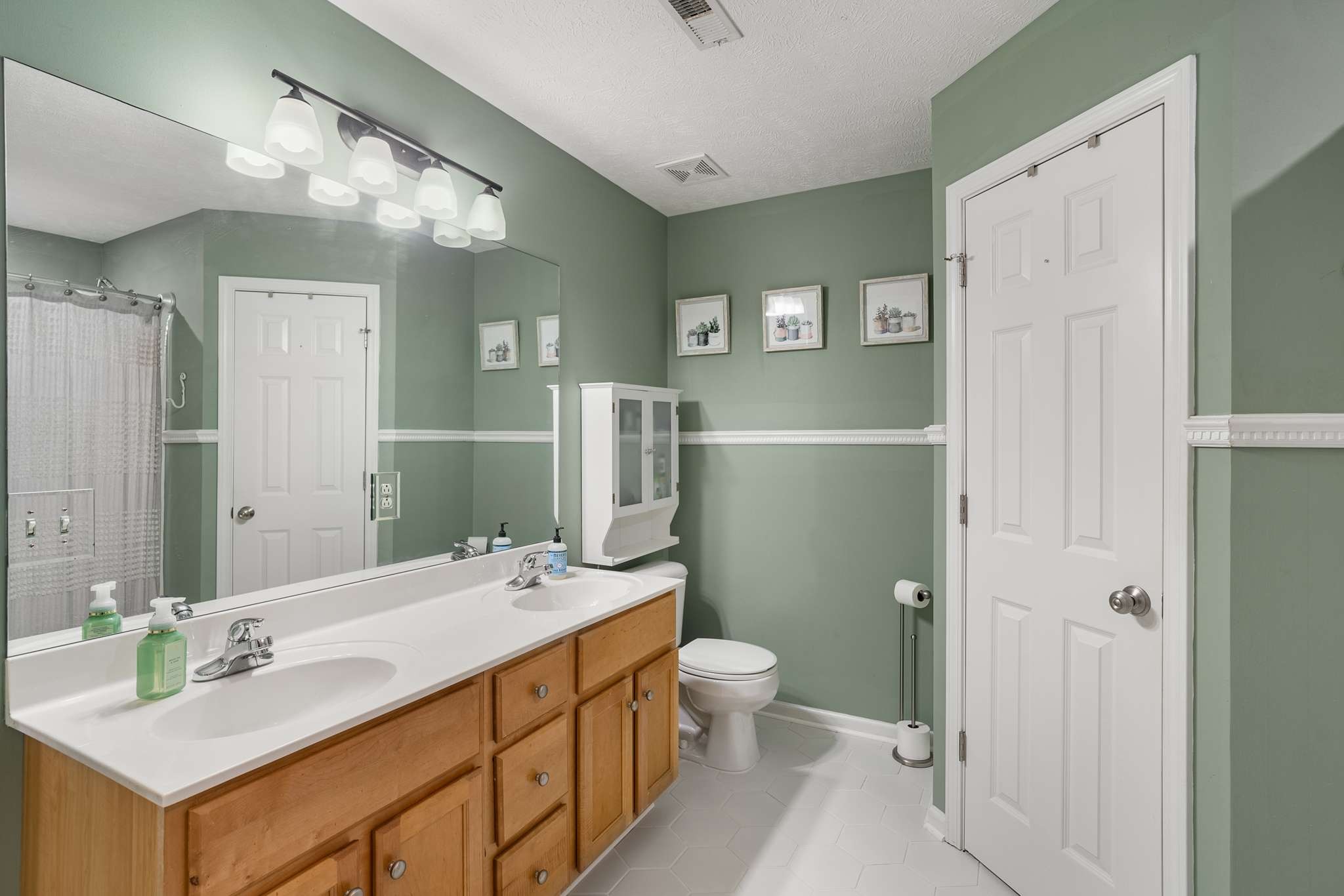 1409 Ripken Court Murfreesboro, TN 37129 - Photo 15 of 32 Gallery Image 15
