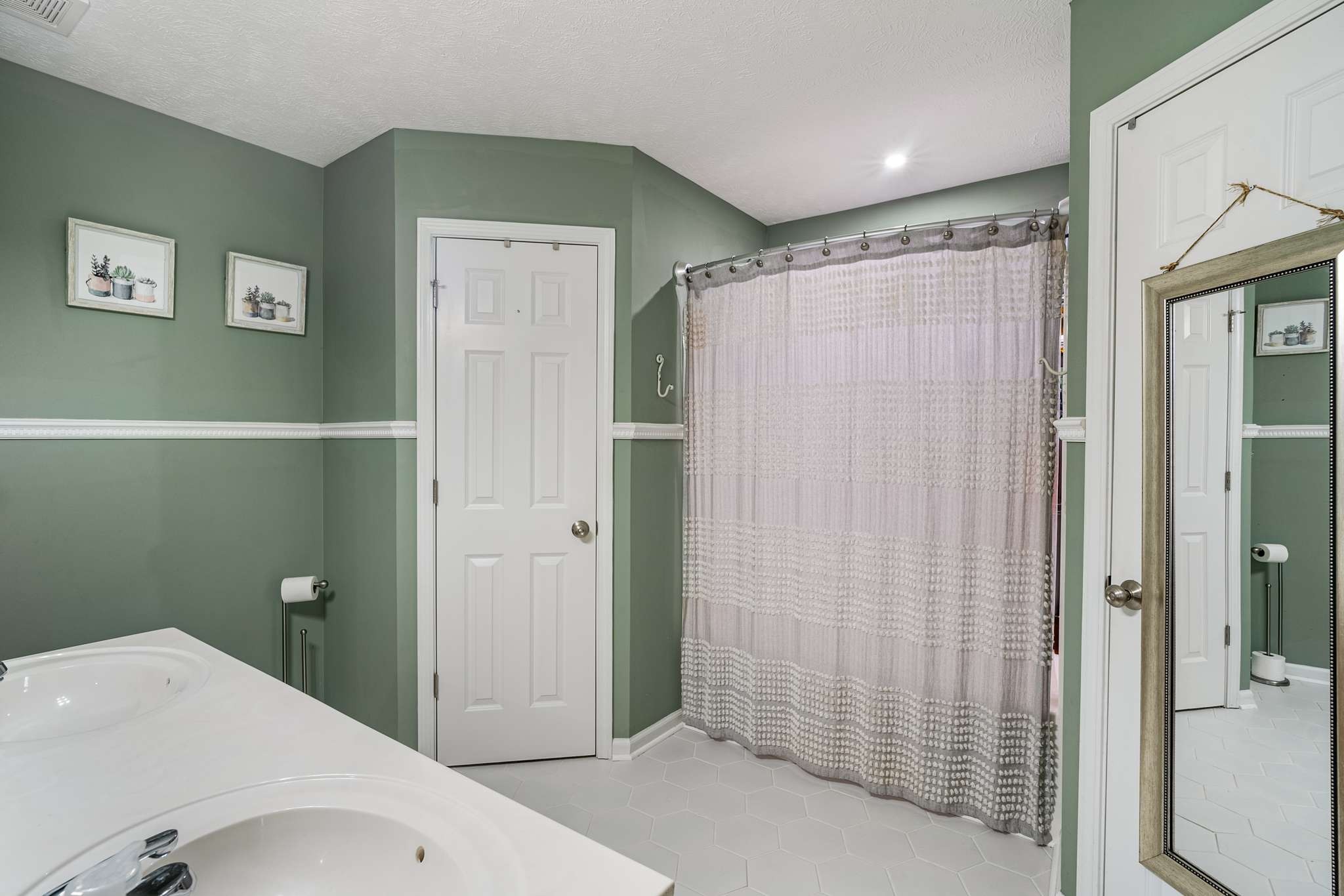 1409 Ripken Court Murfreesboro, TN 37129 - Photo 17 of 32 Gallery Image 17