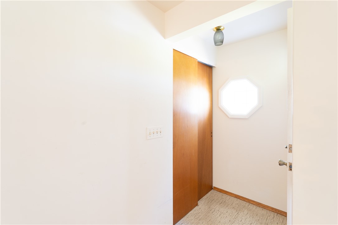 43 Golf Stream Drive Perinton, NY 14526 - Photo 13 of 45