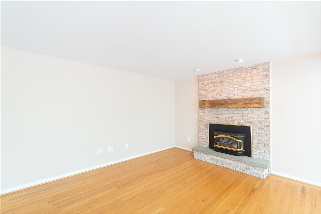 43 Golf Stream Drive Perinton, NY 14526 - Photo 5 of 45