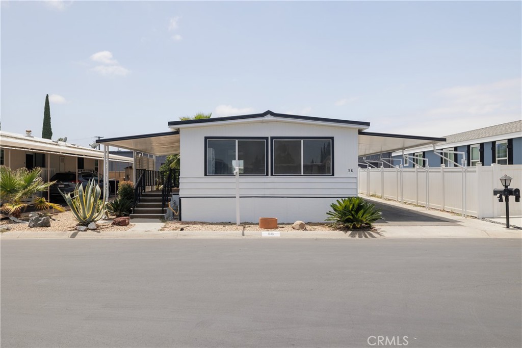 3700 Buchanan Street, Unit 58 Corona, CA 92503 - Photo 2 of 37