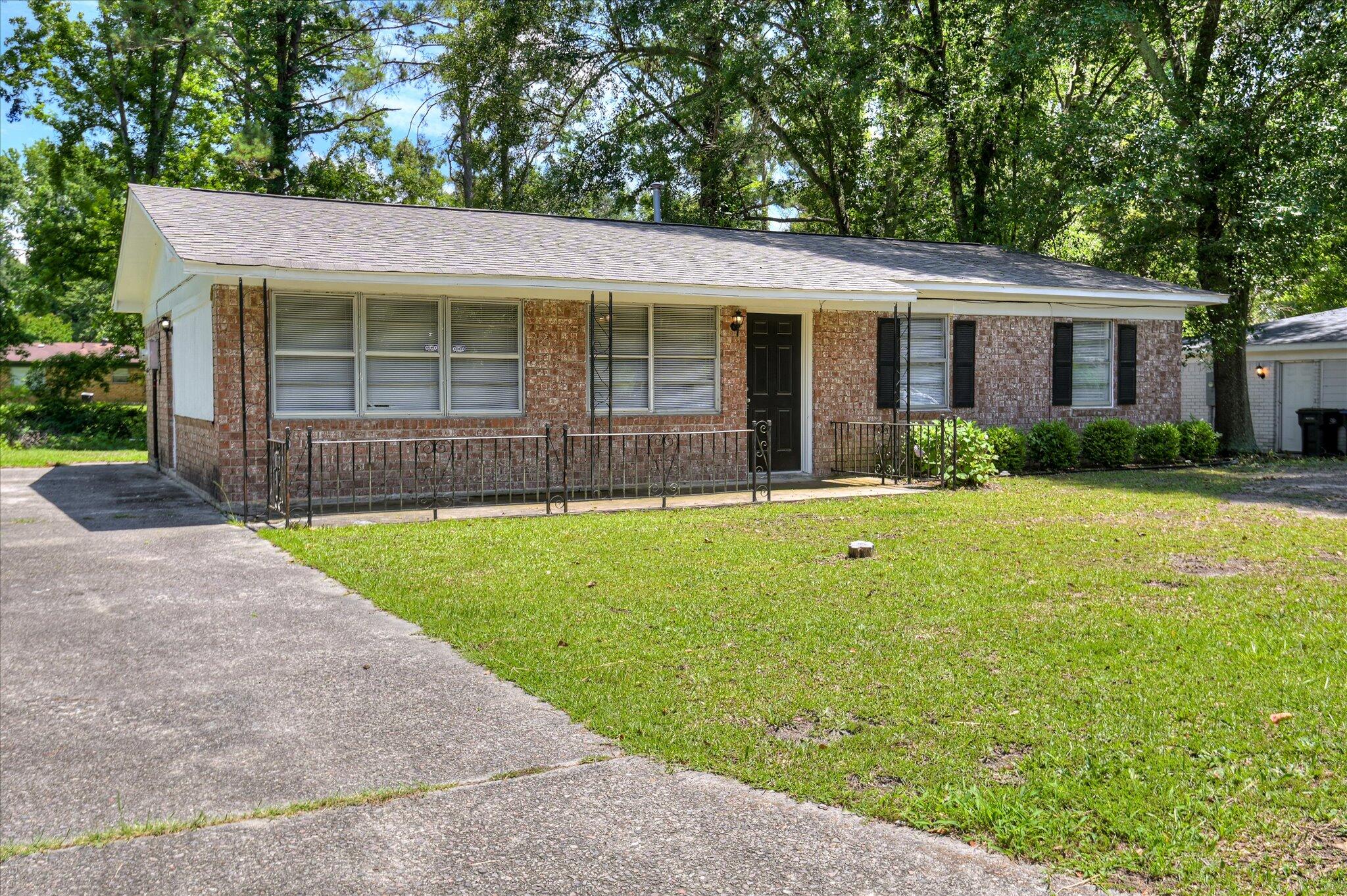 3608 Alene Circle Augusta, GA 30906 - Photo 2 of 31 01-101