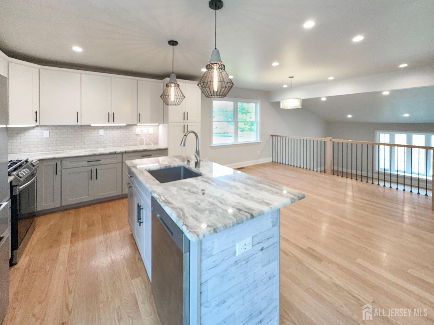 21 Buck Road East Brunswick, NJ 08816 - Photo 17 of 31