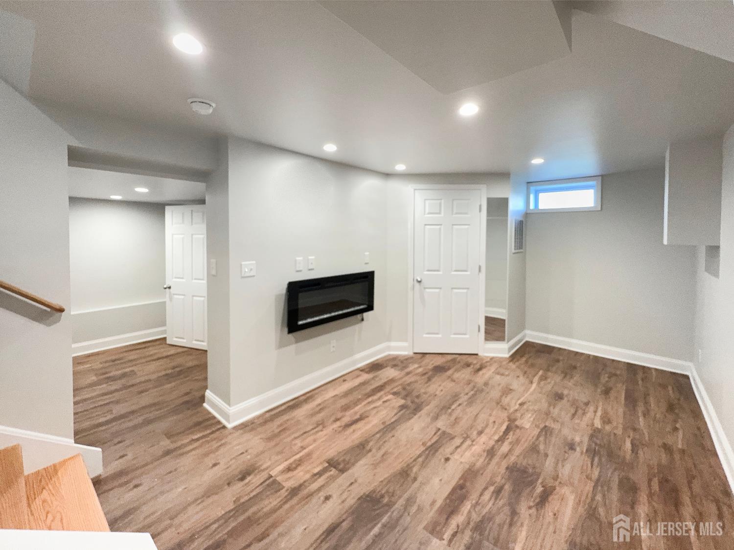 21 Buck Road East Brunswick, NJ 08816 - Photo 21 of 31