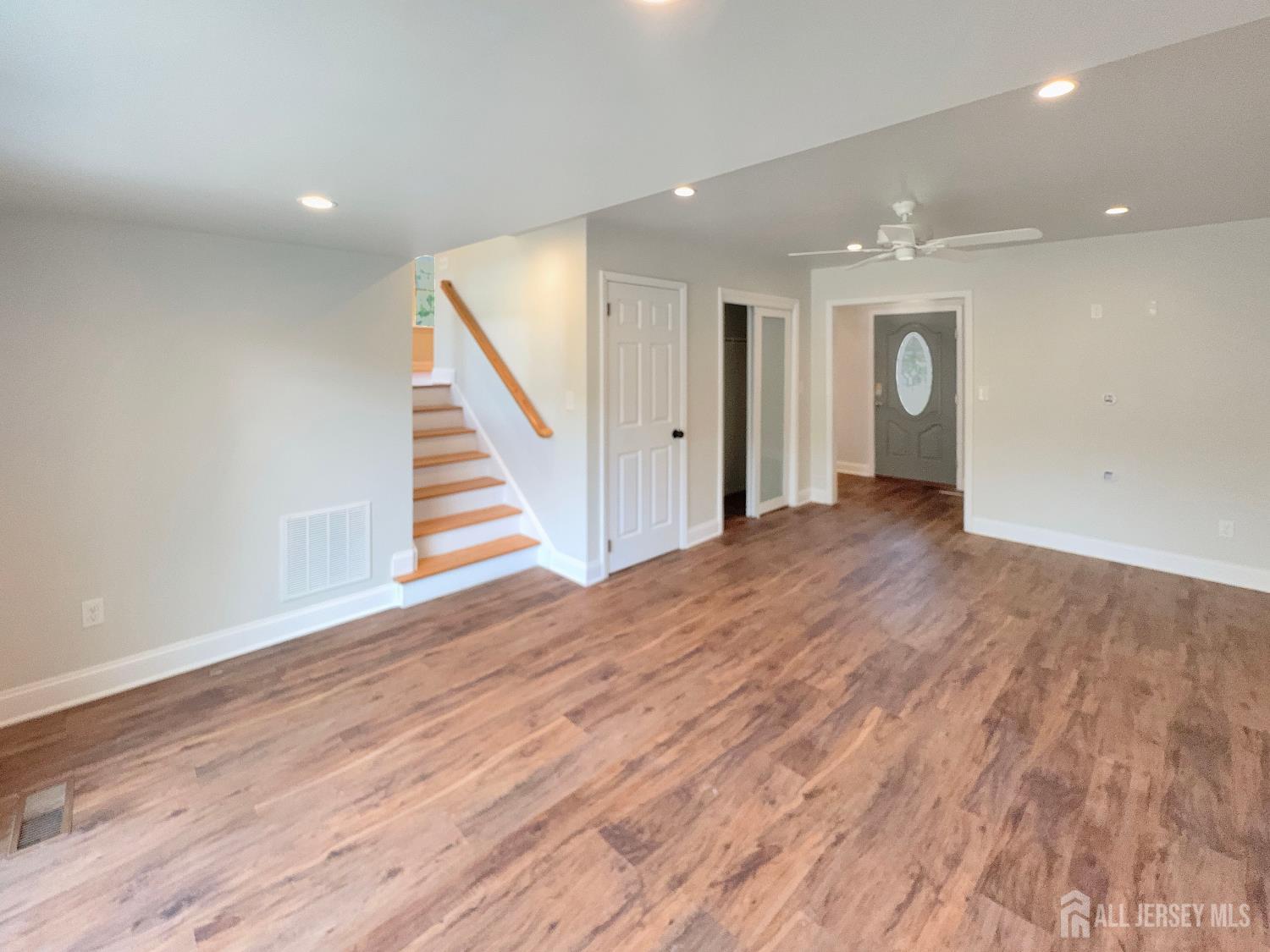 21 Buck Road East Brunswick, NJ 08816 - Photo 30 of 31