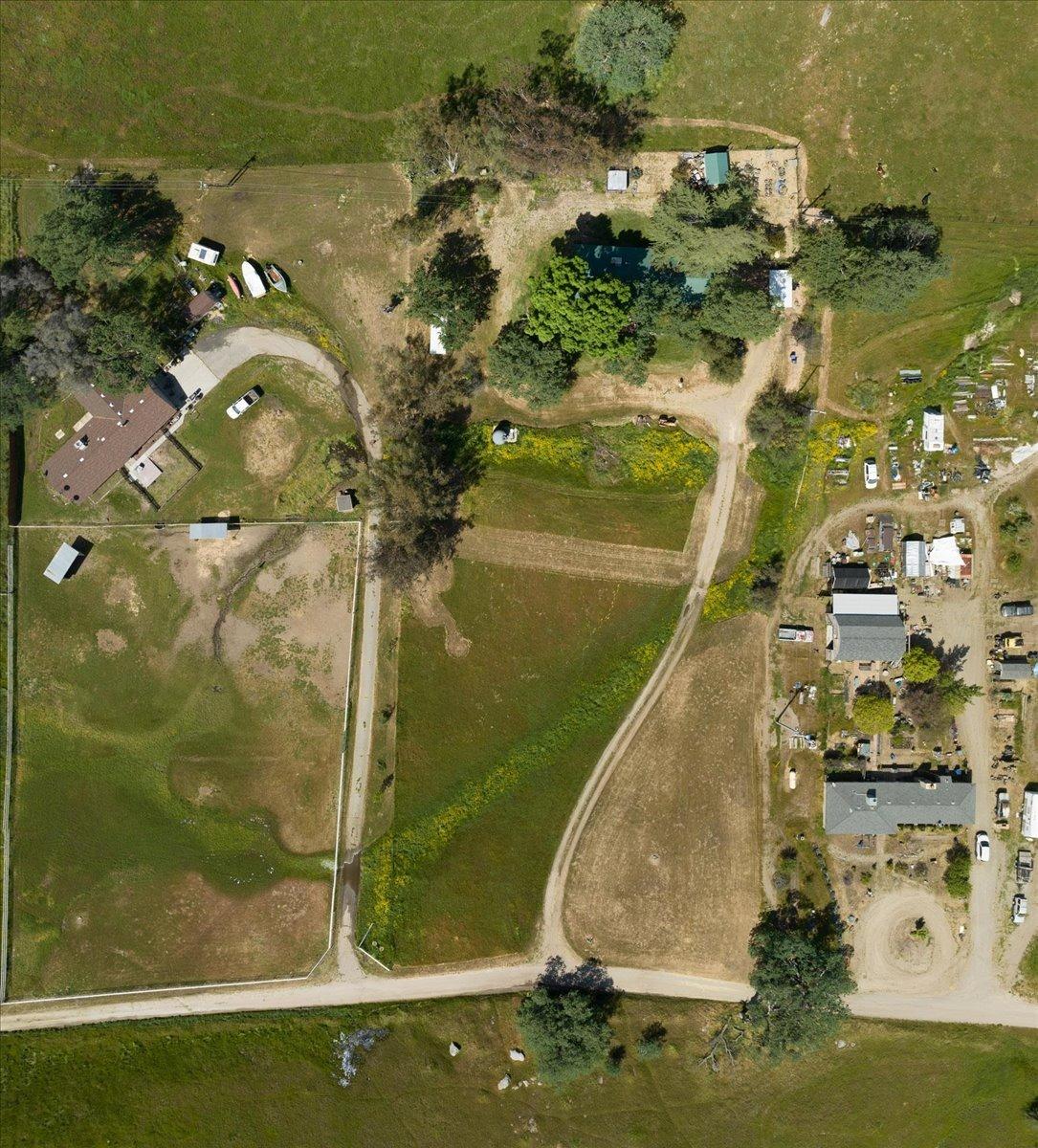 26982 Twin Ponds Road Clovis, CA 93619 - Photo 47 of 48 an aerial view of a residential houses with outdoor space
