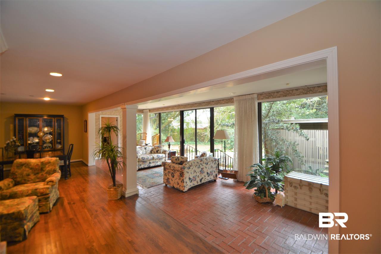 3901 North Skyland Circle Mobile, AL 36693 - Photo 16 of 50