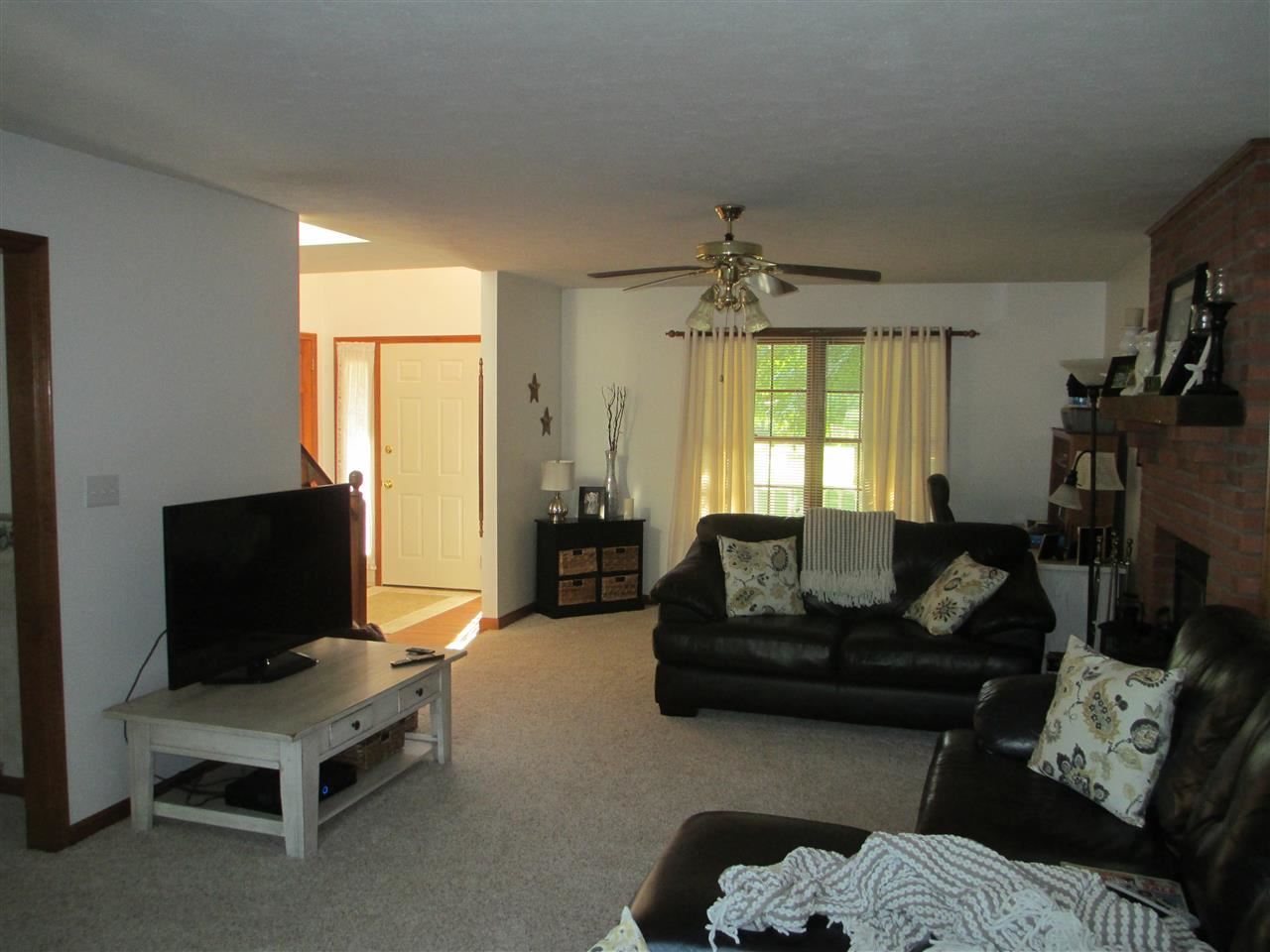 5060 Ford Road Mount Vernon, IN 47620 - Photo 7 of 24 Gallery Image 7
