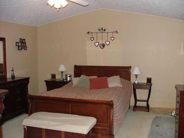 2433 Willis Road Dublin, OH 43016 - Photo 3 of 9 Gallery Image 3