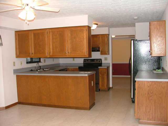 2433 Willis Road Dublin, OH 43016 - Photo 7 of 9 Gallery Image 7