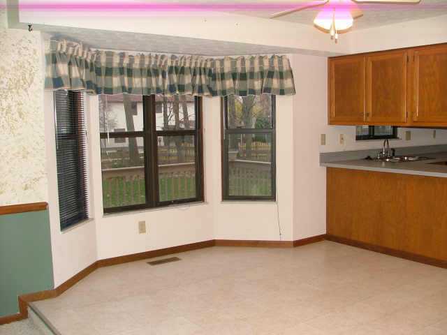 2433 Willis Road Dublin, OH 43016 - Photo 8 of 9 Gallery Image 8