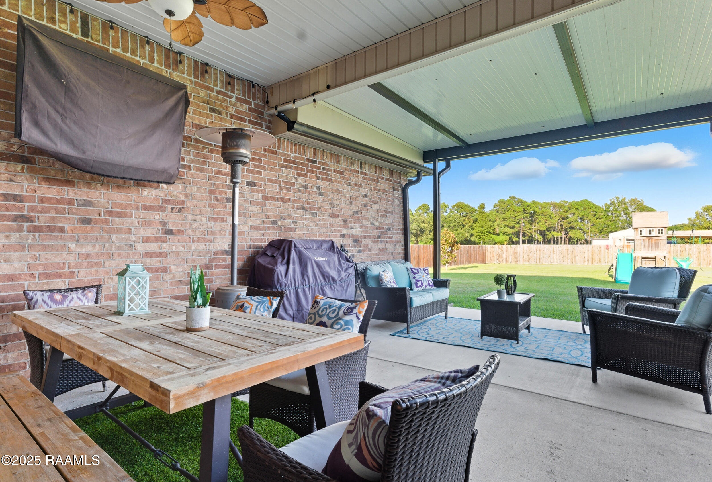 107 Terrace Oak Lane Broussard, LA 70518 - Photo 20 of 21 010_rO6K