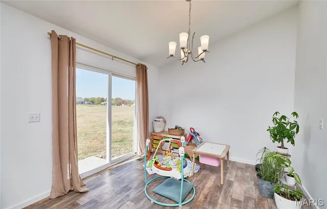 $425,000 | 31 Whiteside Estates Drive, Silex, MO 63377