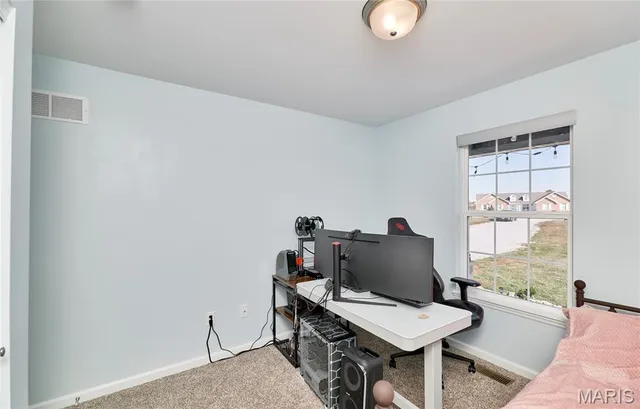 $425,000 | 31 Whiteside Estates Drive, Silex, MO 63377