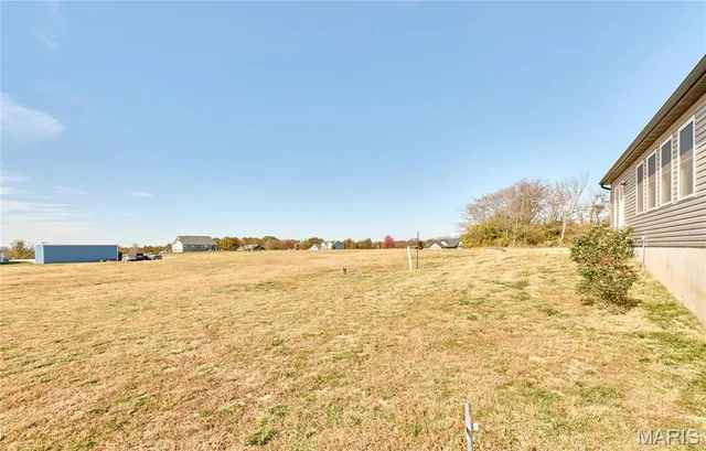 $425,000 | 31 Whiteside Estates Drive, Silex, MO 63377